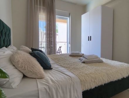 Relax Holiday House Maleme Crete – private villa accommodation